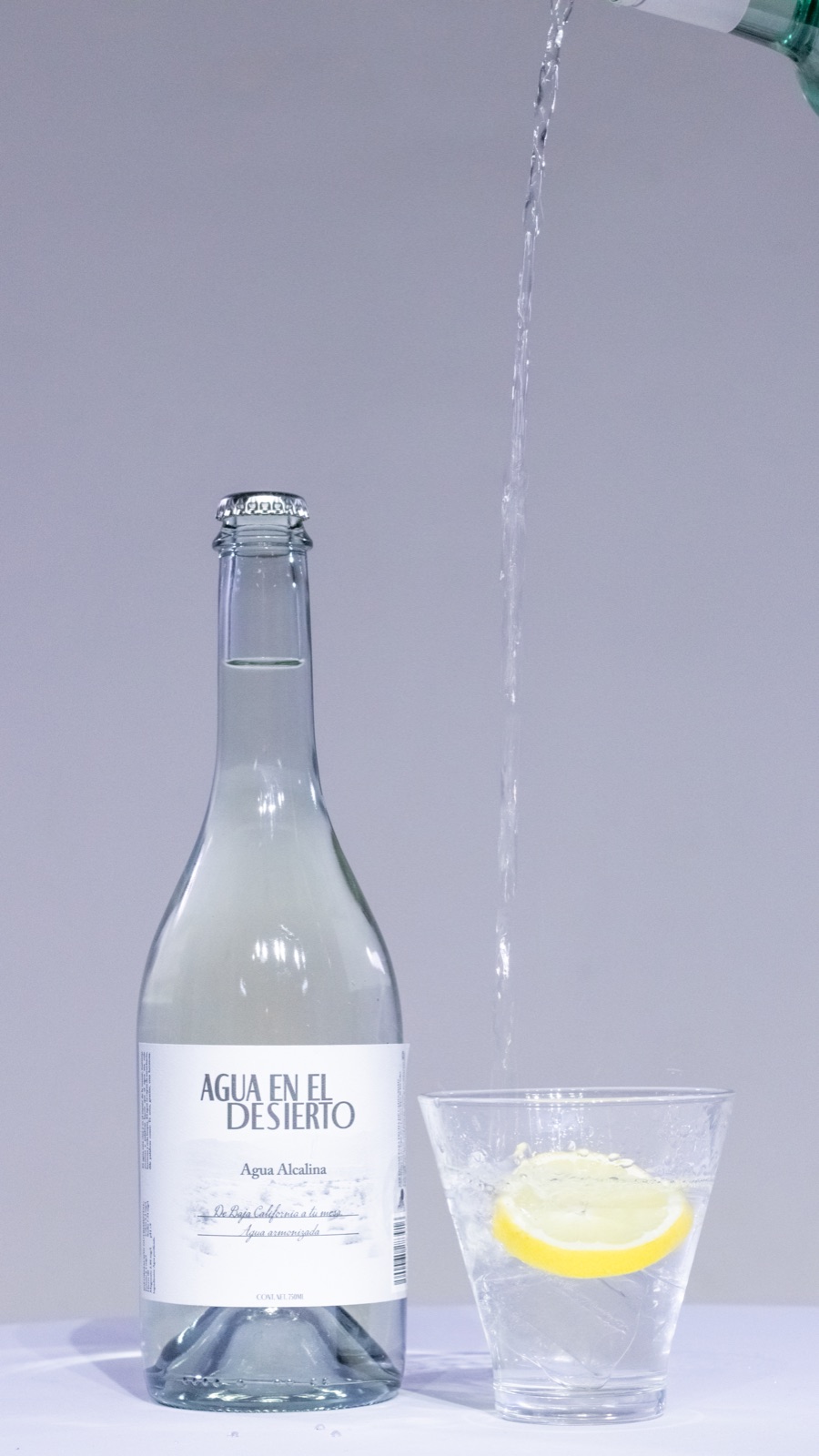Fotografía de producto de Agua en el Desierto: pieza 3